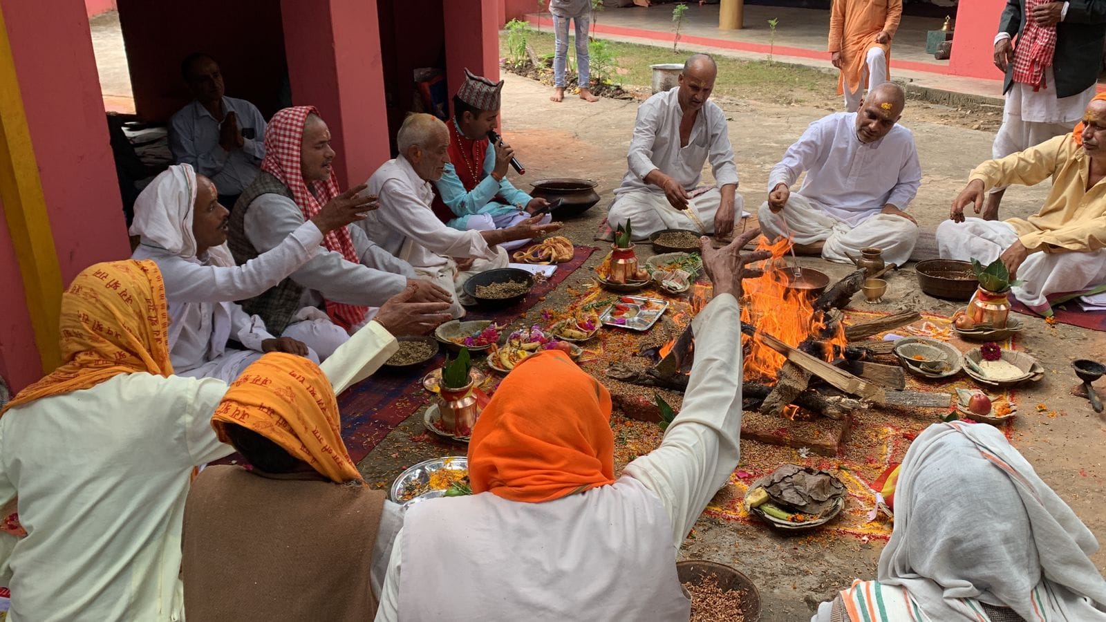 Bhagwat maha yagya 11695563047.jpg